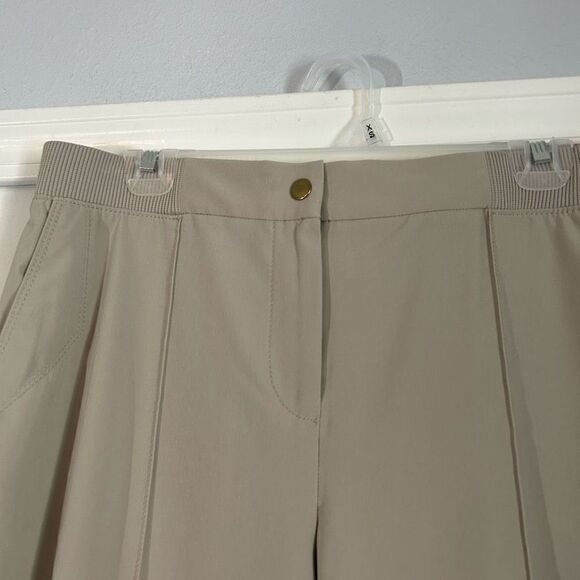 Weekends by Chico’s Beige Cropped Pants - Picture 2 of 6